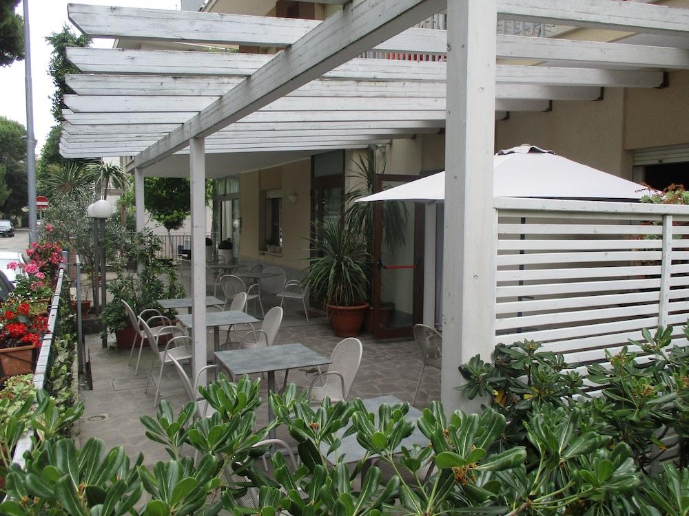 Hotel Abamar ริมินี ภายนอก รูปภาพ